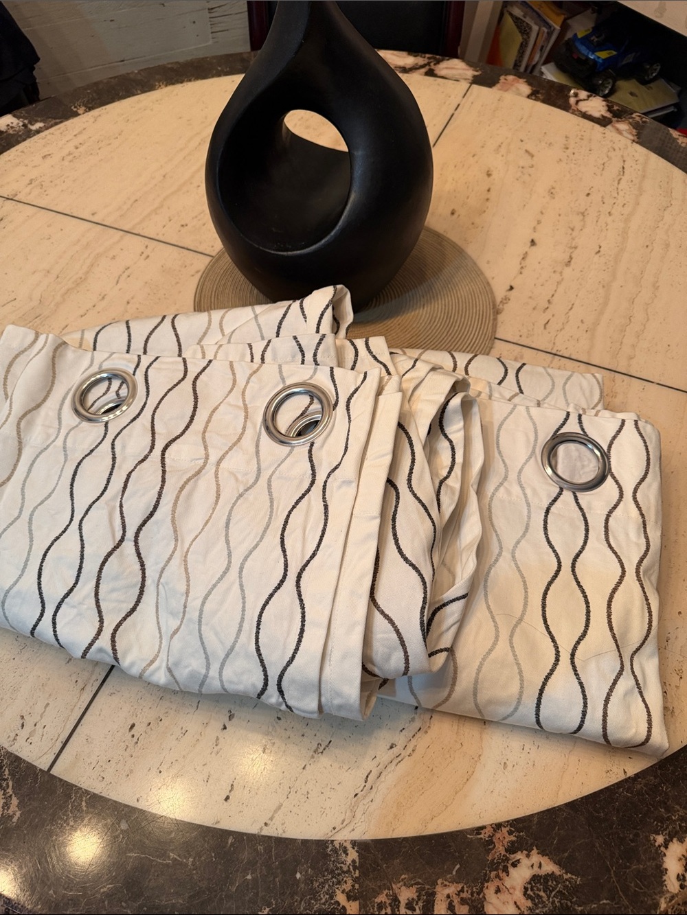IKEA Henny Rand Double Panel with Brown,Grey & Tan Wave Pattern & Metal Grommets